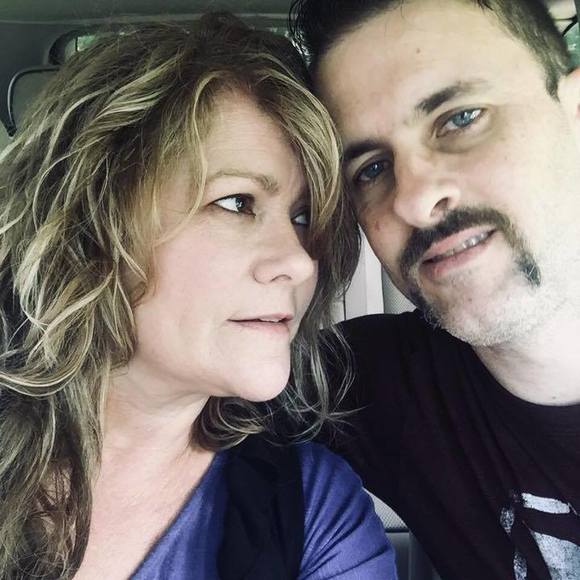 Meet your Posher, Cynthia - Picture 1 of 1